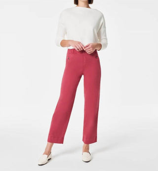 Spanx - Calça curta de sarja elástica com perna larga