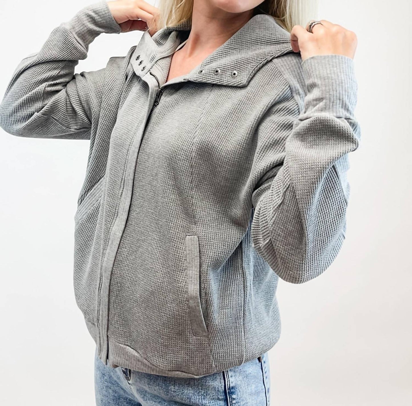 1 The Woman - Waffle Splicing Zip Up Front Button Hooded Jacket