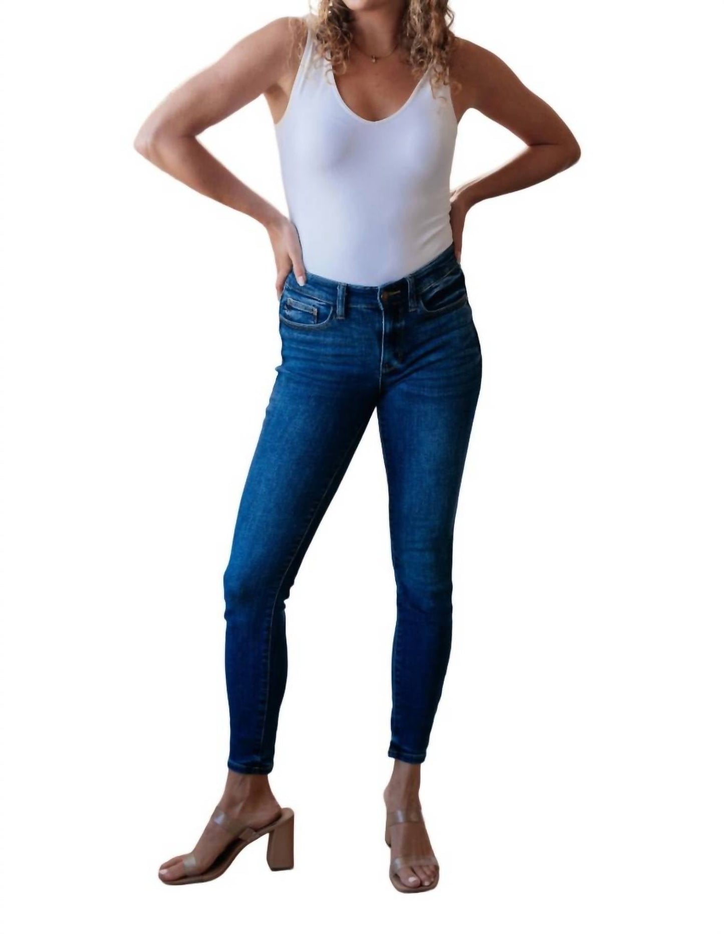 Judy Blue - Mid-Rise Skinny Jeans