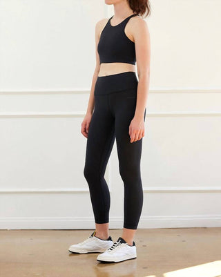 Leggings Curtas Jenn - Cream Yoga