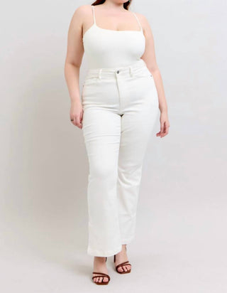 Judy Blue - Calça Jeans Bootcut com Fenda Lateral