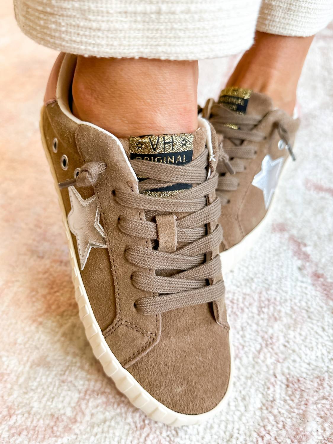 Vintage Havana - Women's Beyond 2 Star Sneakers