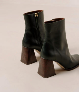 Alohas - Women's South Leather Boots