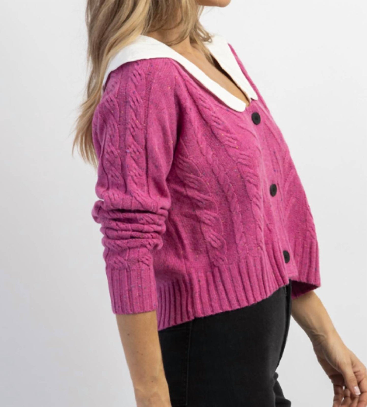 &Merci - HARPER SCALLOPED COLLAR SWEATER