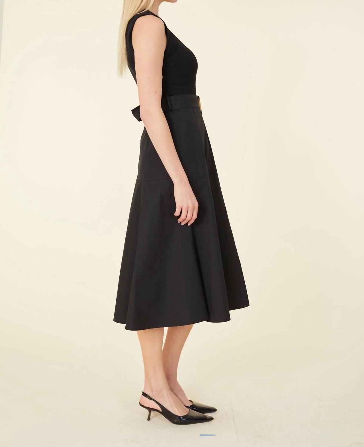 Dolce Cabo - Ribbed Knit Sleeveless Midi Dress