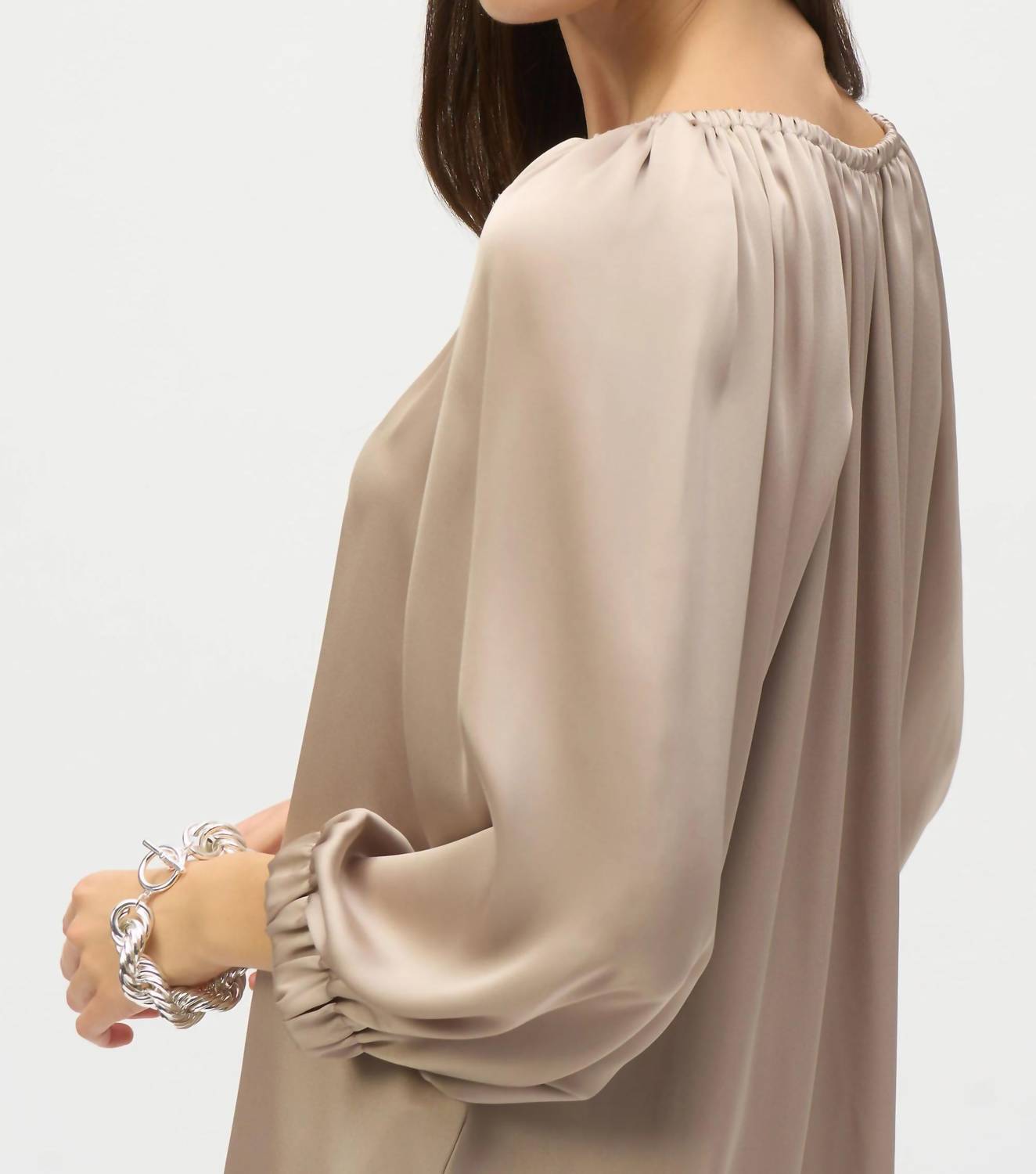 Joseph Ribkoff - V-neck Puff Sleeve Satin Top