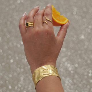 Ellie Vail - Pulseira Roxi Hammered Cuff Feminina