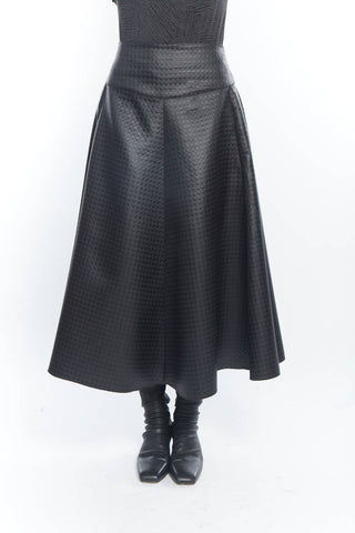 Matthildur - Saia Midi Gable Quilt