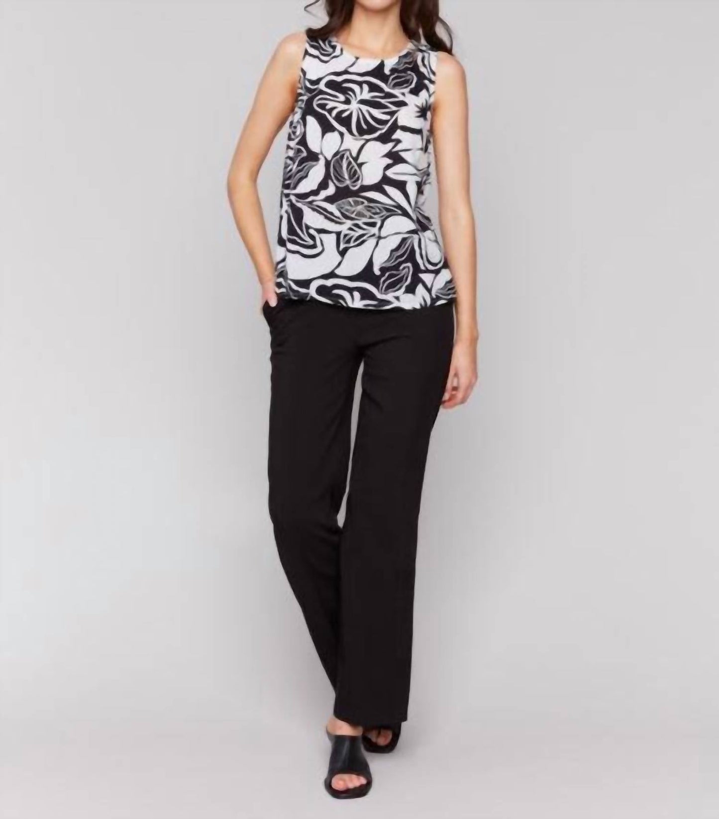 Charlie B - Crew Neck Popover Sleeveless Blouse