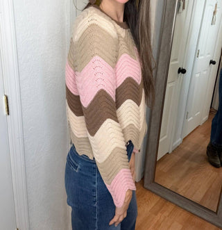 Anniewear - Tawanda Chevron Pullover Sweater