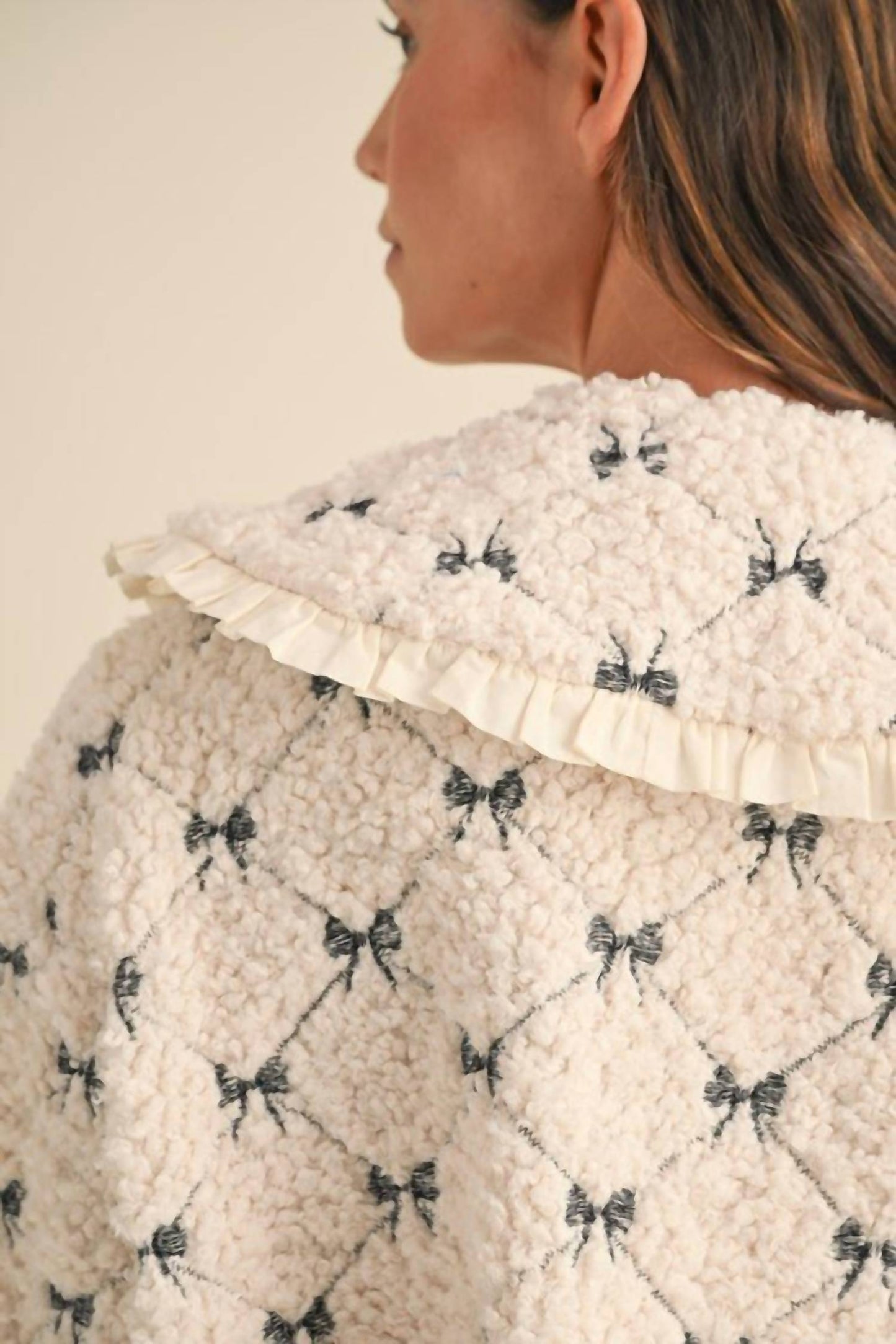 Mable - Bow Embroidered Quilted Sherpa Jacket