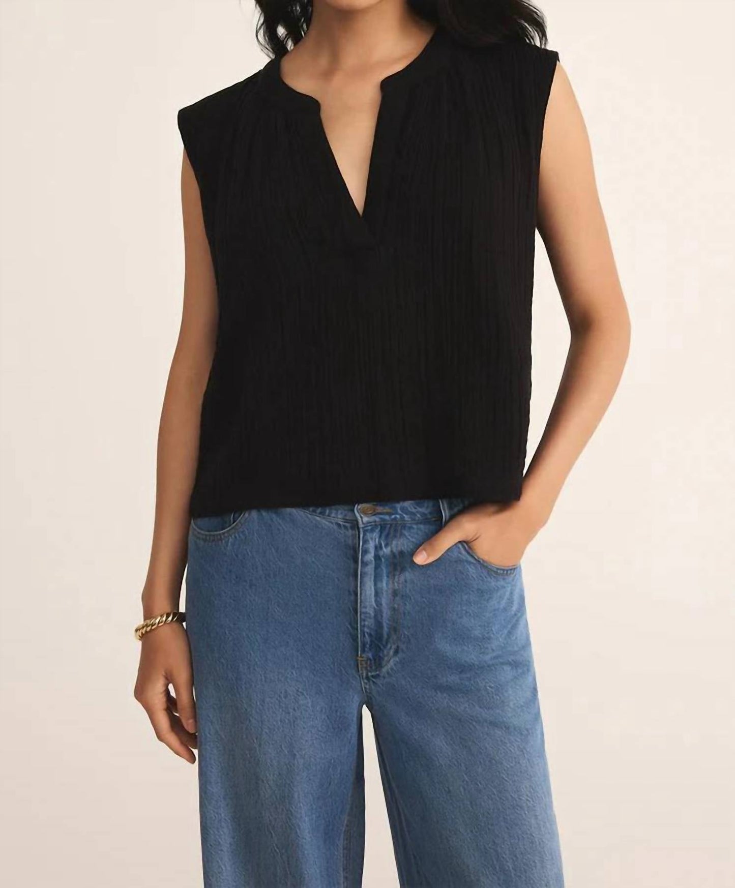 Z Supply - CLIFFSIDE V-NECK AIRY GAUZE TOP
