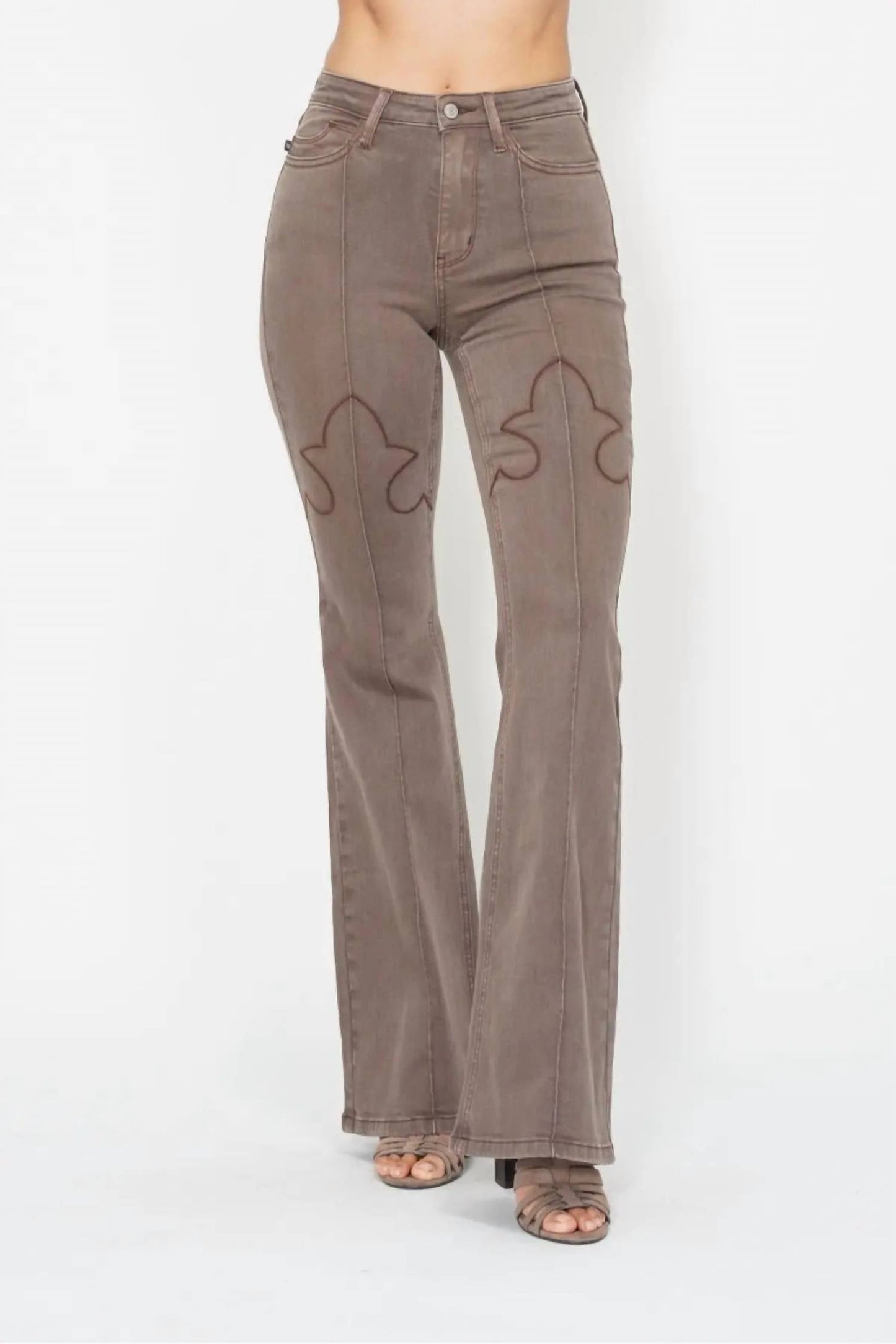 Judy Blue - Knee Seam Detail & Shield Back Pockets Flare Jean