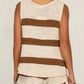 Conjunto de blusa sem mangas com decote em V e shorts com cordão