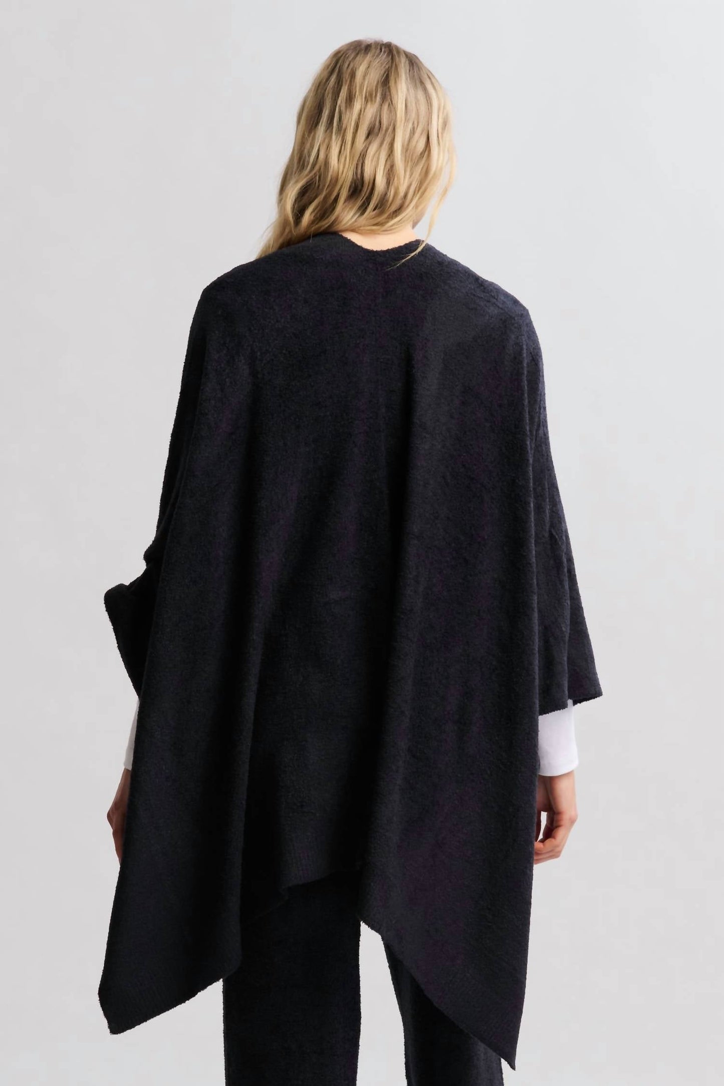 Barefoot Dreams - Cozychic Lite Weekend Wrap