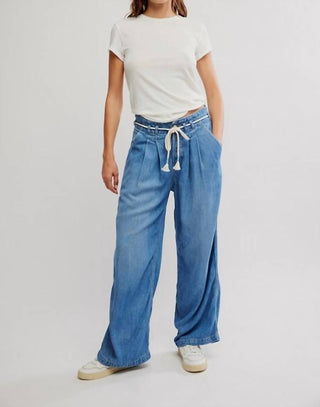 Free People - Dakota Cinched Waist Pull-on Jeans