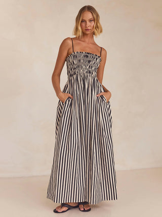 Vestido Cami listrado com decote quadrado e franzido