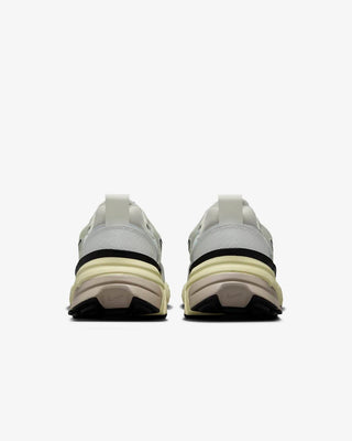 Nike - Men's V2K Run Sneaker