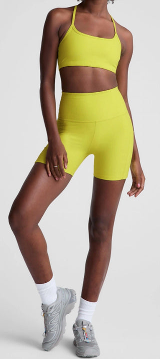Beyond Yoga - Shorts Spacedye Keep Pace com cintura alta e bolso