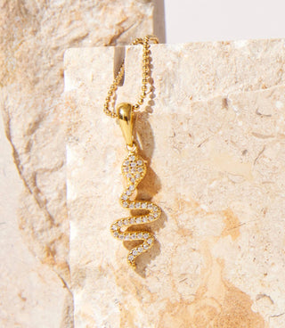 Nomie - Pavé Snake Necklace