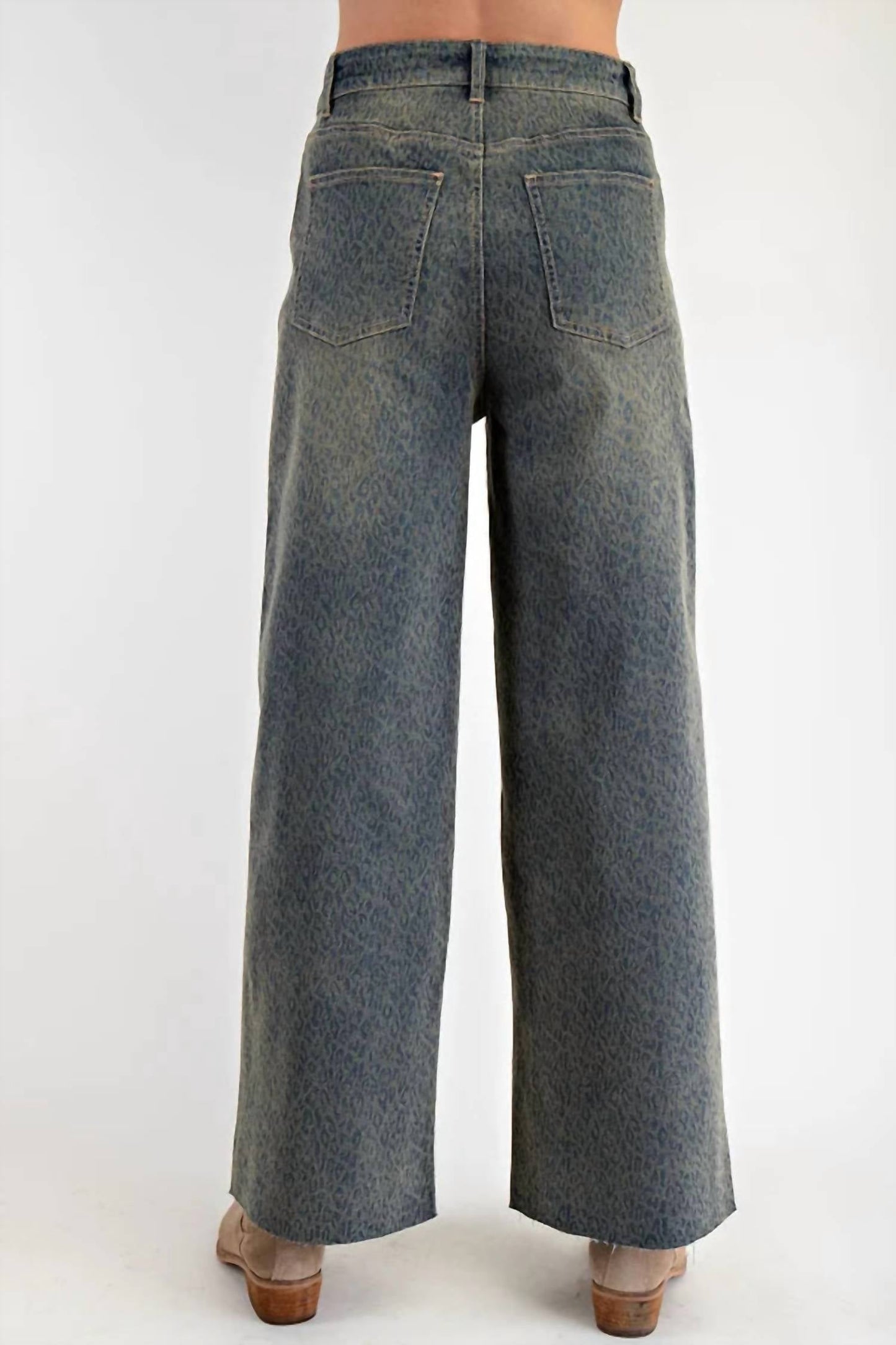 Easel - Women's Vintage Wash Wide Leg Jeans