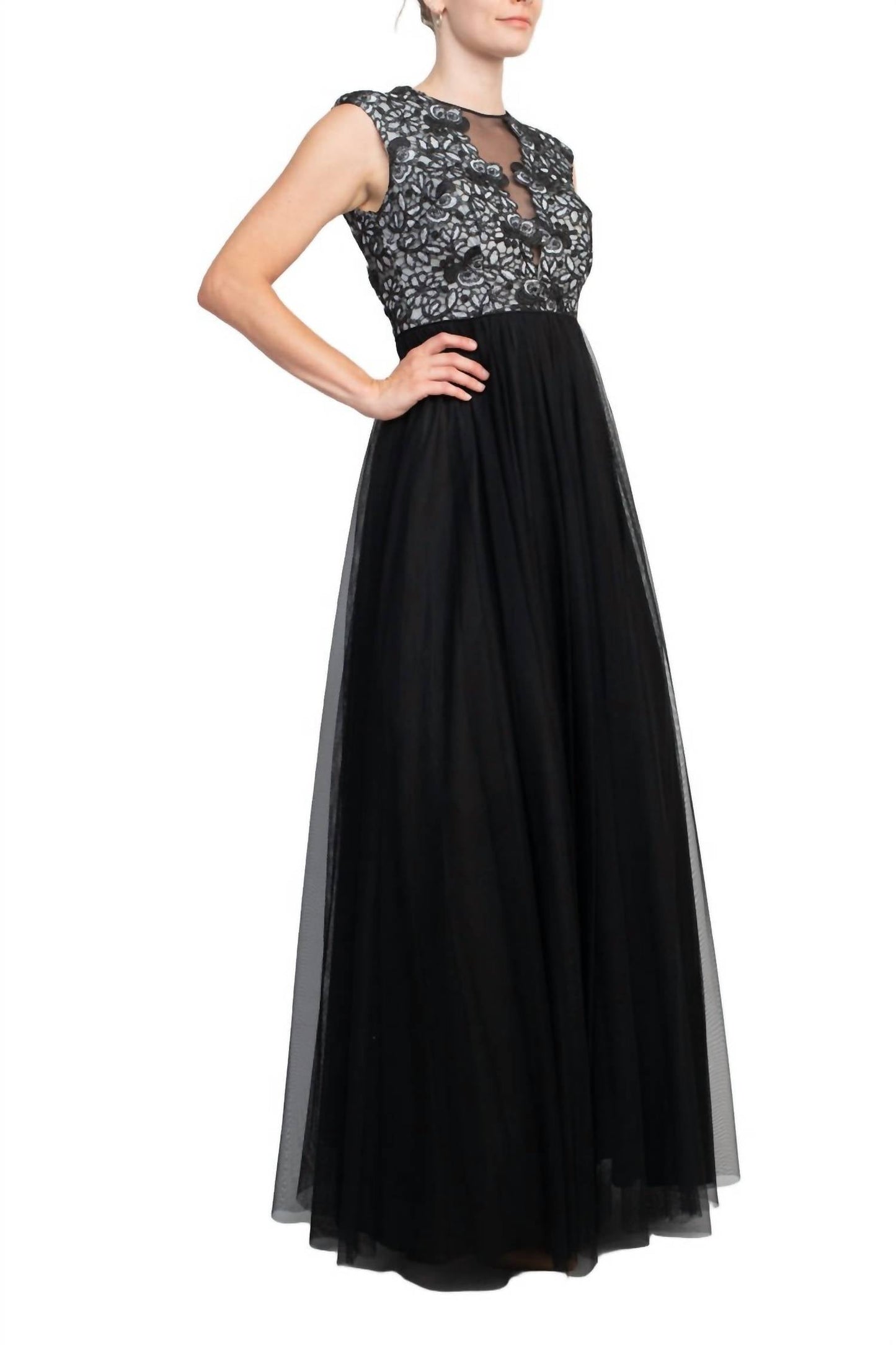Aidan Mattox - Floral Open Back Embroidered Bodice Ruched Mesh Dress