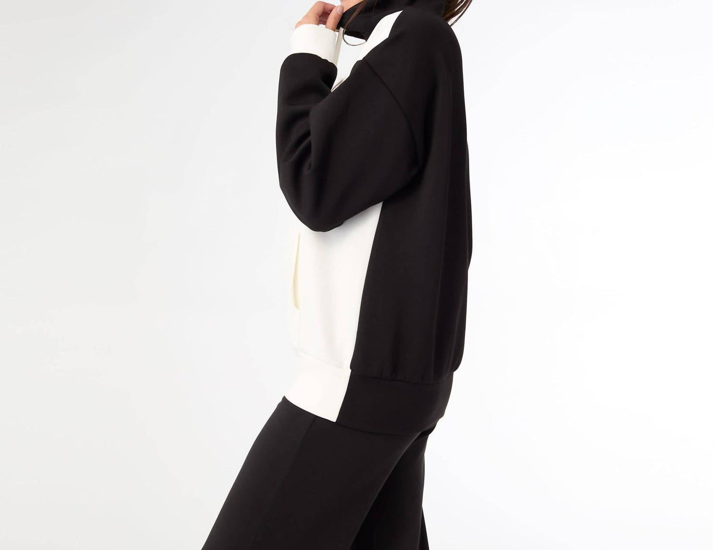 Coco + Carmen - Hilarie Two-Tone Zip Front Sweatshirt