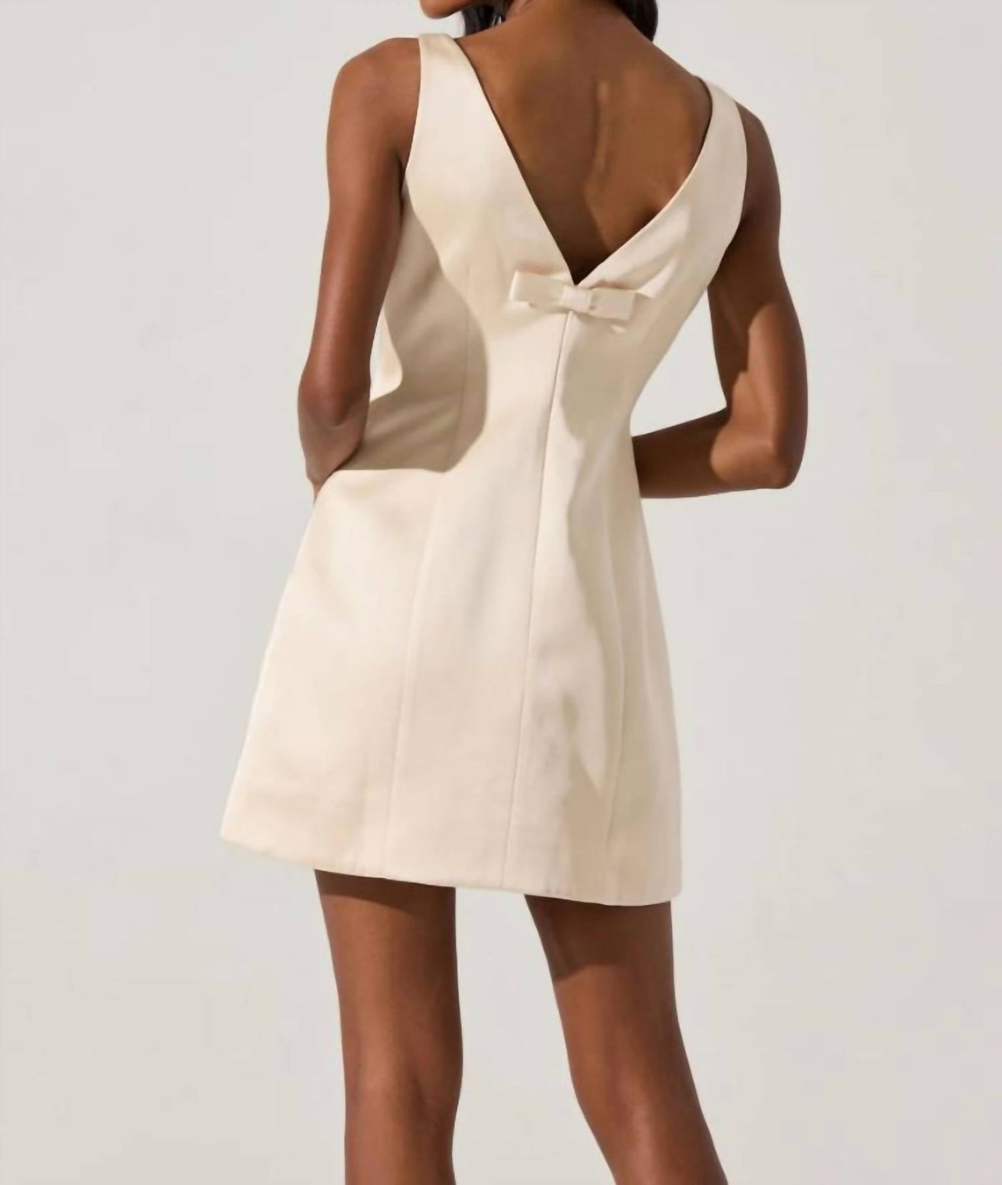 Astr - Alisanne Mini Dress