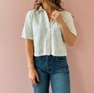Z Supply - Blusa de malha Madrid com ilhós e botões