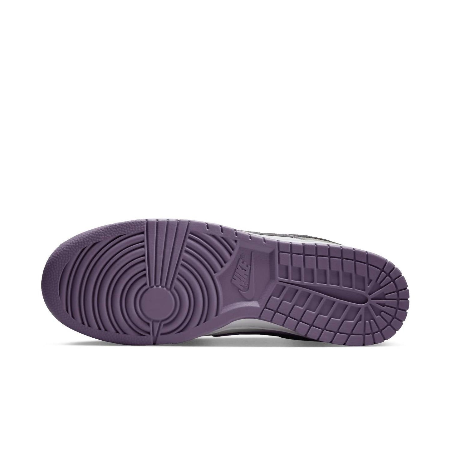 Nike - Men's Dunk Low Retro Se Nola Sneakers