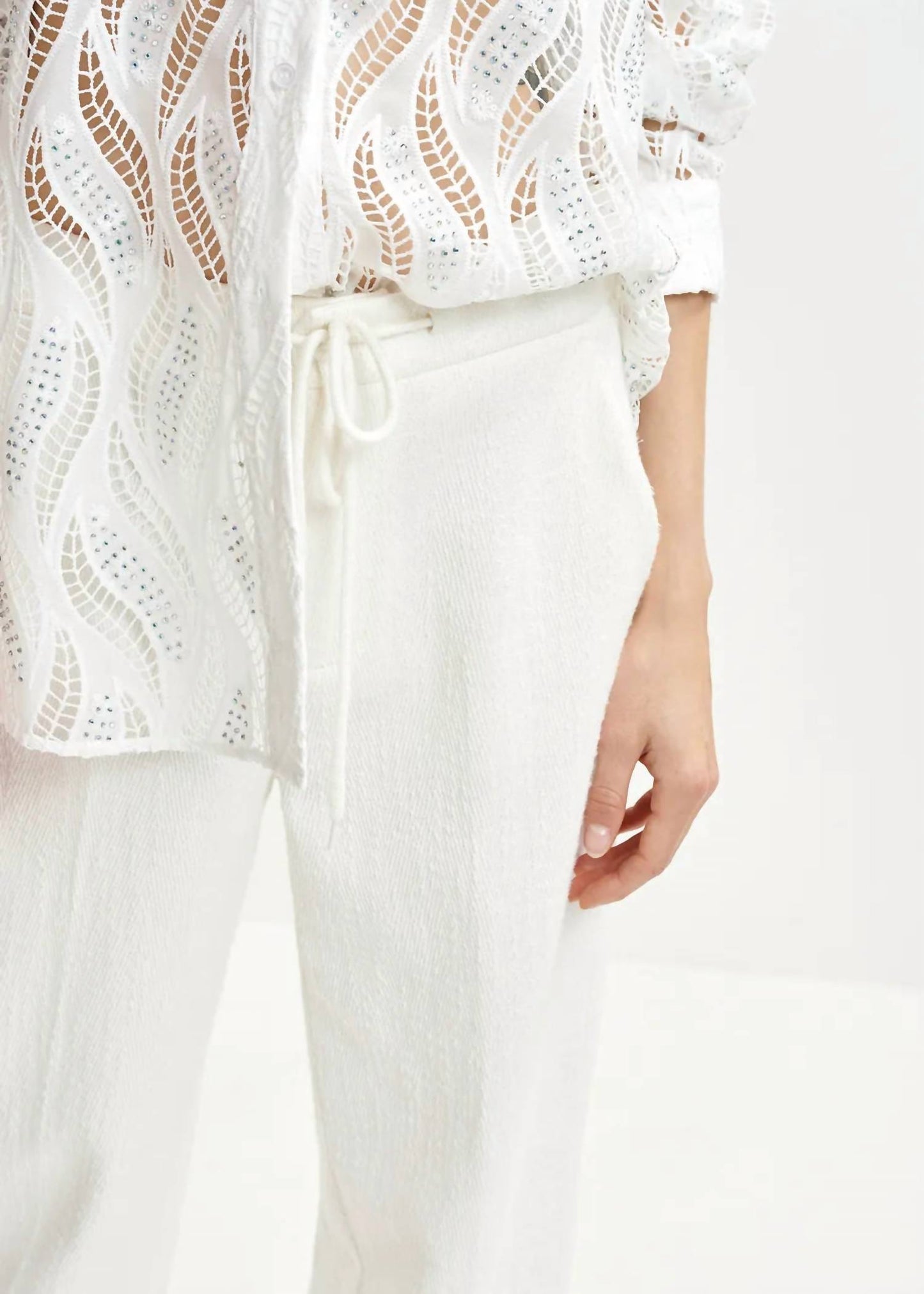 Essential Antwerp - Heftig Straight Leg Pants