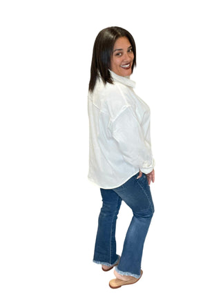 Risen - Calça Jeans Flare Cintura Média