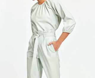 Dolce Cabo - Blusa Blakely de couro sintético com manga bufante