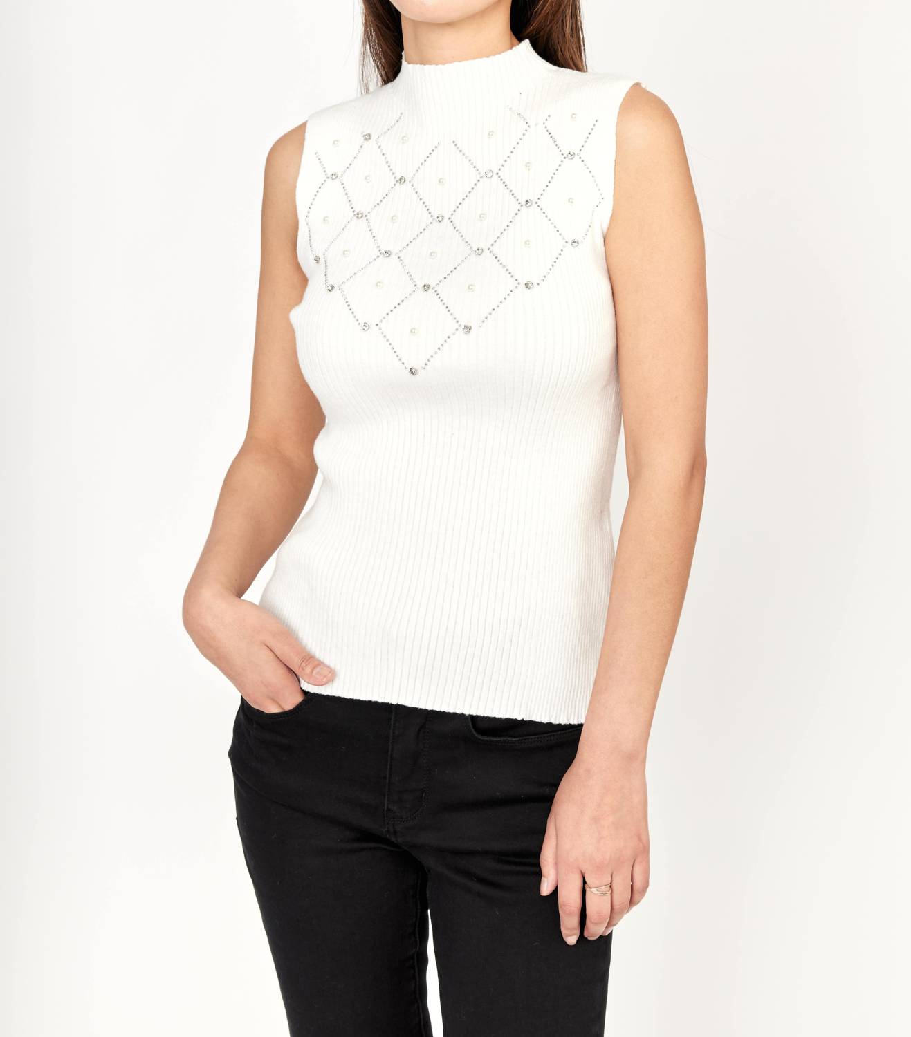 Frank Lyman - Sleeveless Mock Neck Knit Top