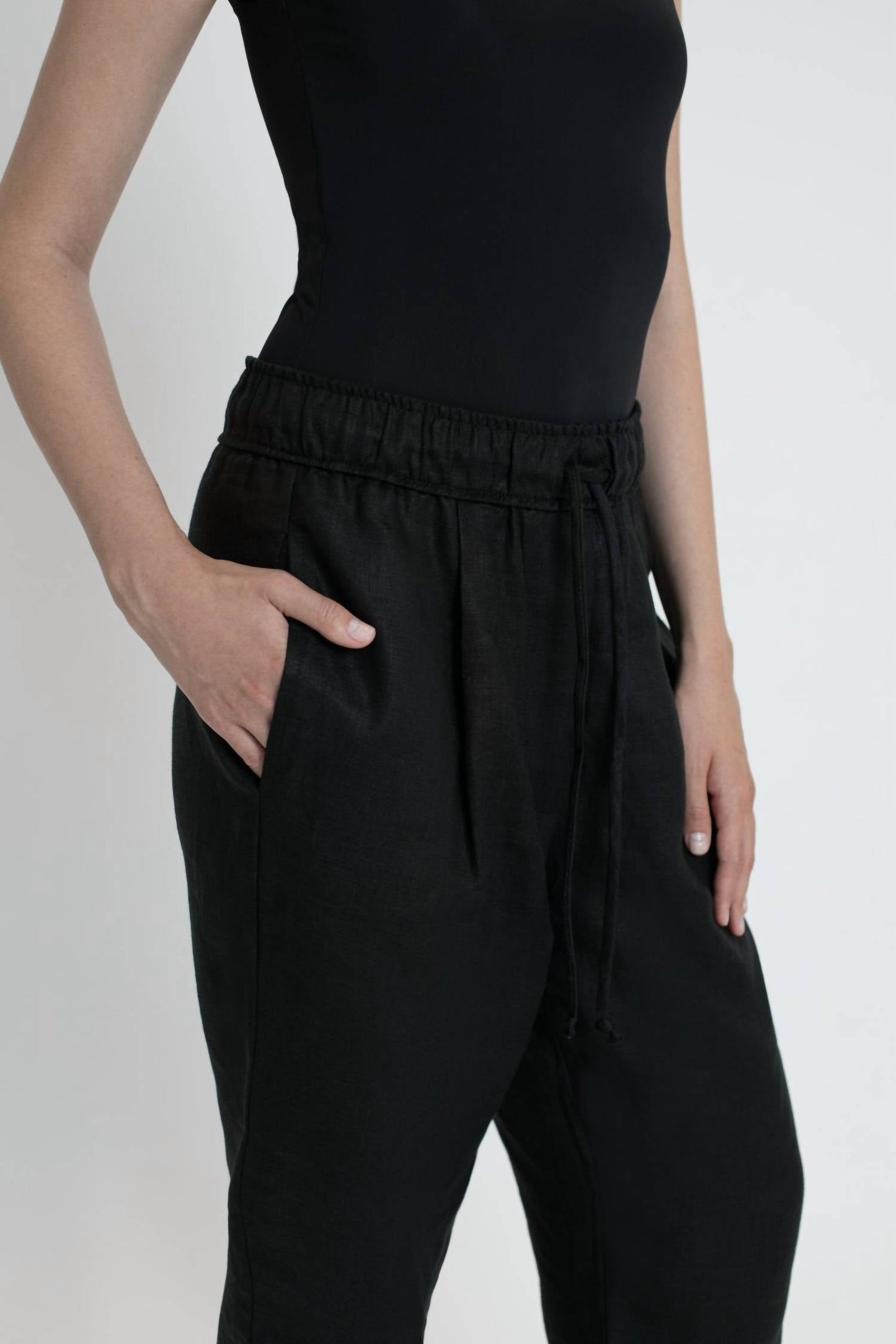 Dāl The Label - Drawstring Pants