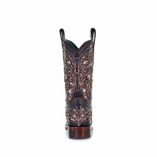 Corral - Botas femininas bordadas com tachas na cor mel e bico quadrado