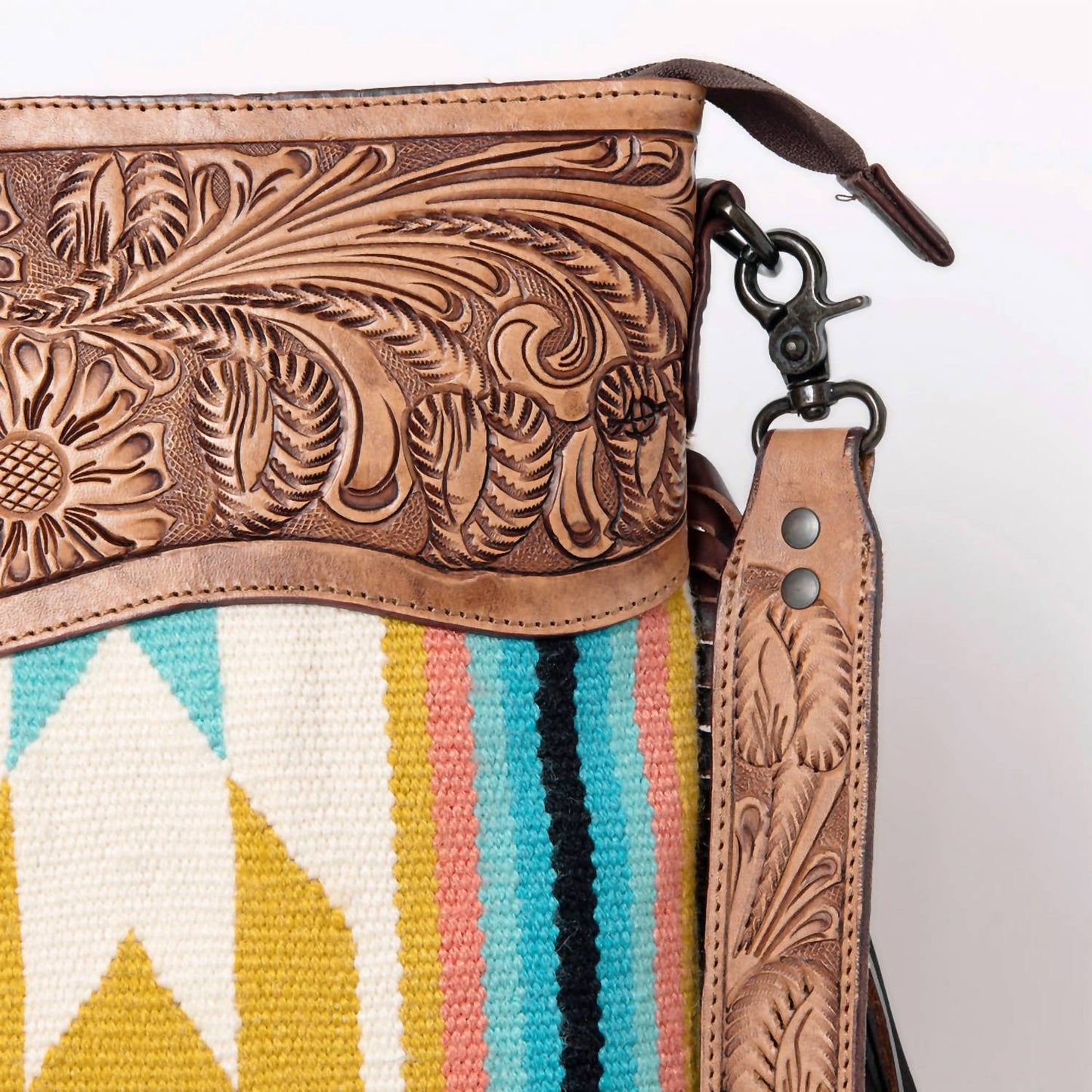 American Darling - Women's Large Crossbody Messenger Bag
