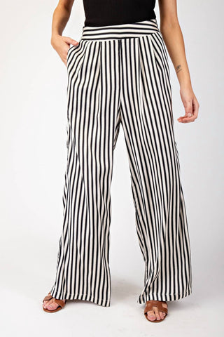 Ee:Some - Striped Wide Leg Pants