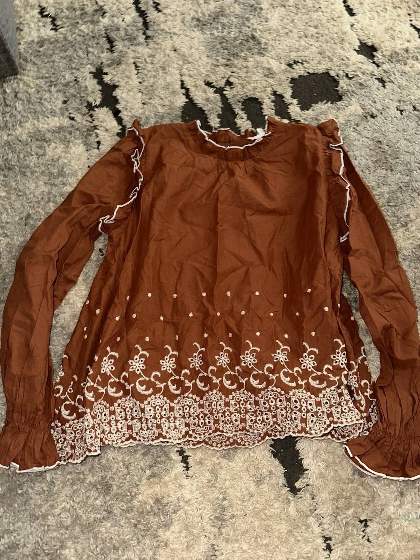 &Merci - Ruffled Lace Trim Top