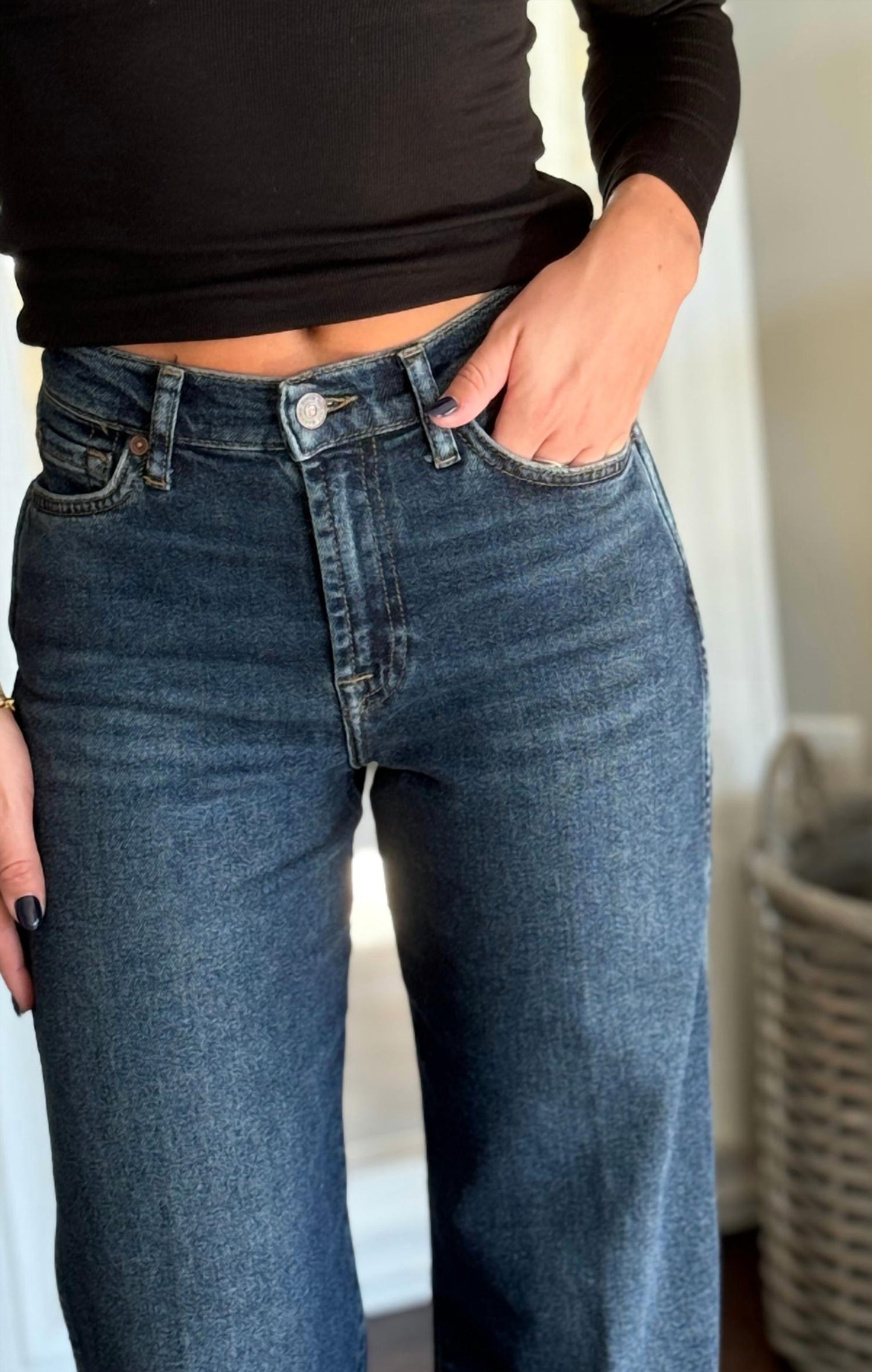 7 For All Mankind - Lotta Luxe Vintage High Rise Relaxed Jean