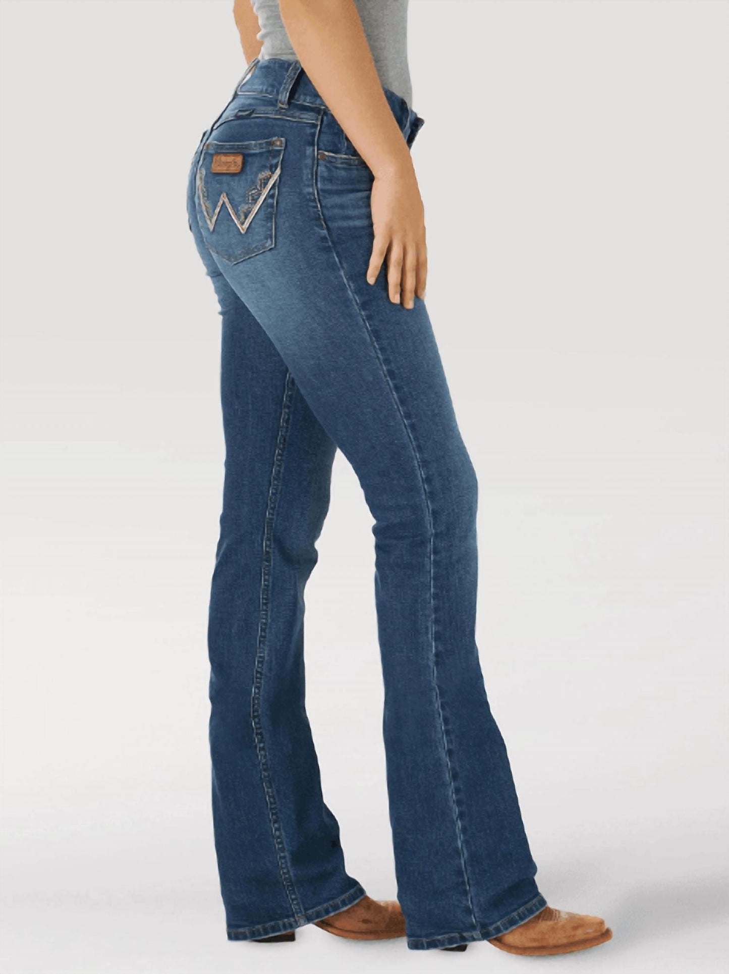 Wrangler - Retro Mae Mid Rise Bootcut Jean