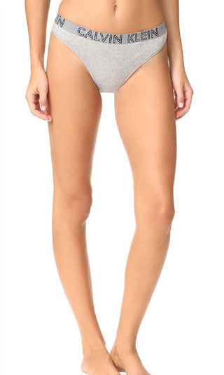 Calvin Klein - Calcinha fio dental Ultimate Cotton