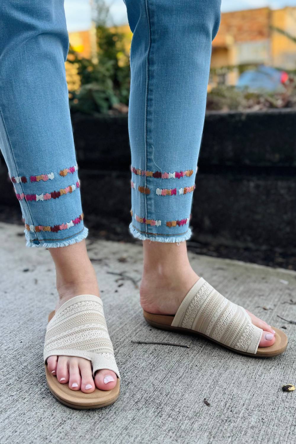 Biza - Women's Lavish Sandal