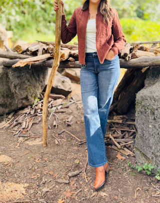 Xcvi - Jaqueta Hurston