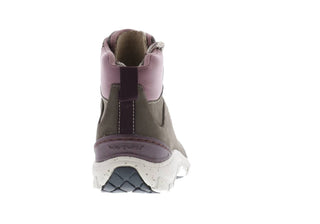 Clarks - Women's Wave Summit Waterproof Sneakers
