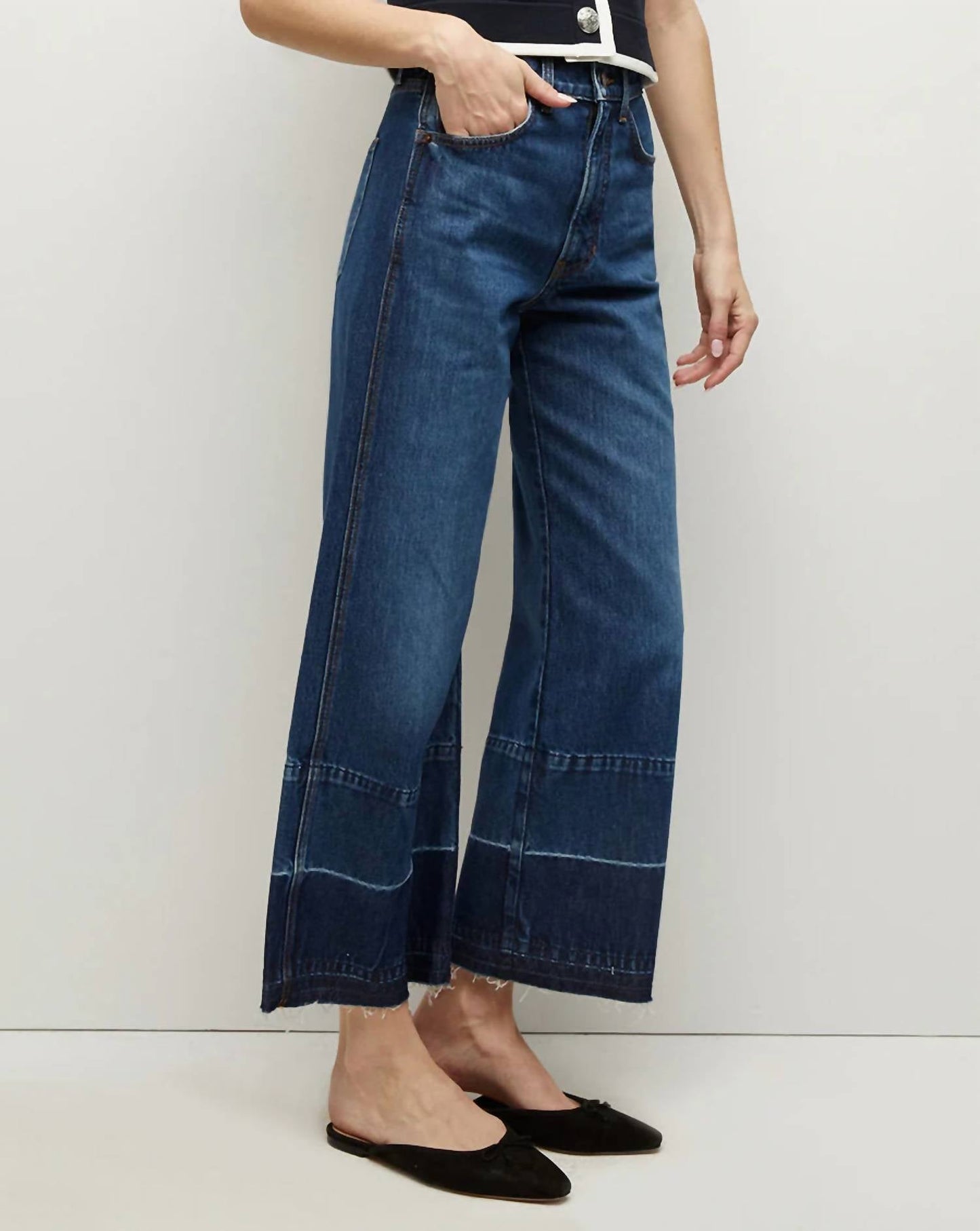 Veronica Beard - Taylor Cropped Wide Leg Jean w Released Hem