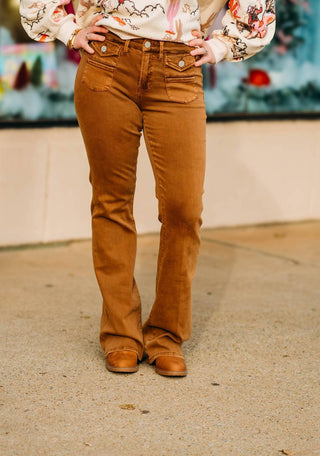 Caro John Denim - Calça Jeans Bootcut Jaxtyn