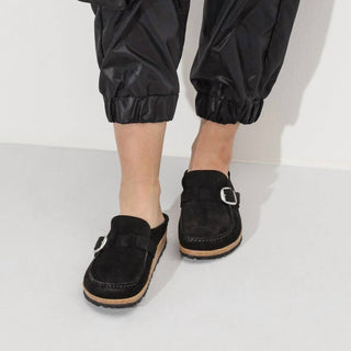 Birkenstock - Tamanco Buckley Camurça Feminino - Regular/Largo