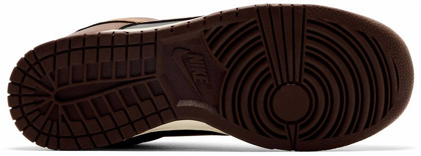 Nike - Men's Dunk Low Retro Shoes