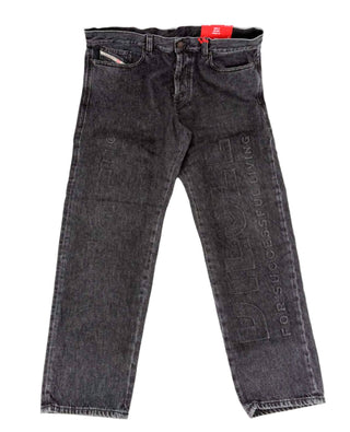 Diesel - Calça Jeans Masculina de Perna Reta